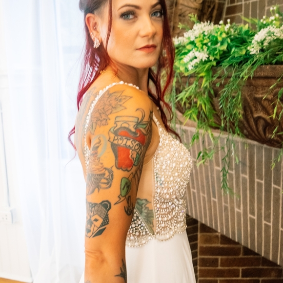 Meet your Posher, Michelle - Picture 1 of 4